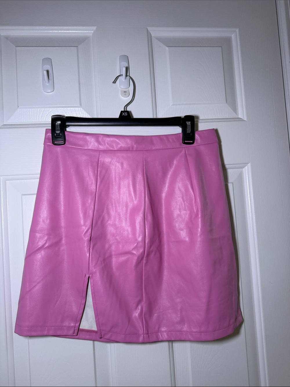 SHEIN Pink Faux Leather Mini Skirt with Front Slit